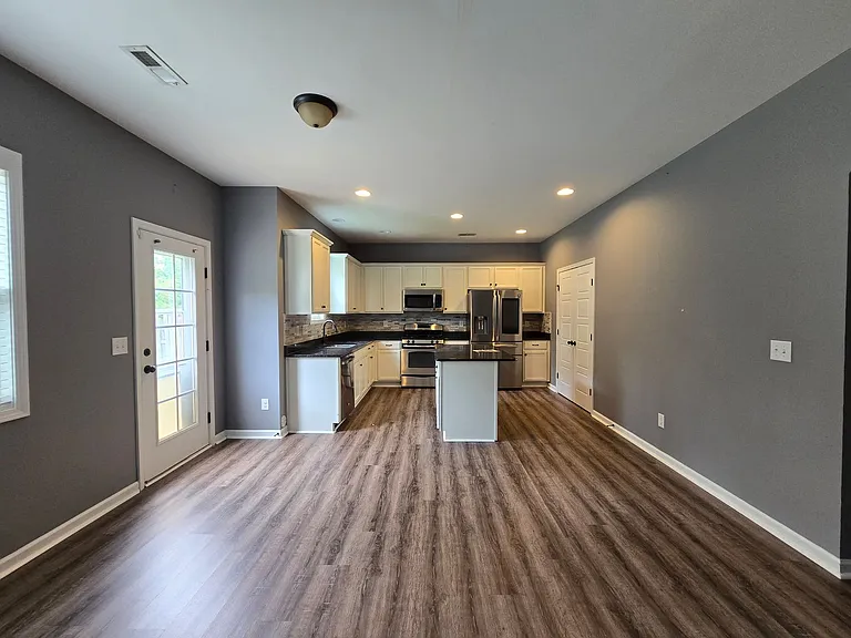 3712 Badin Lake Ln — Photo 8