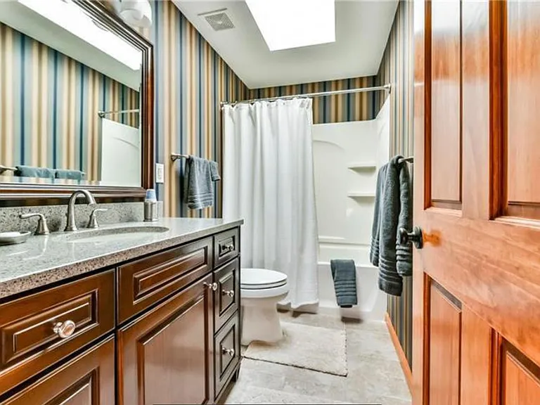 389 Pine Valley Ct — Photo 14