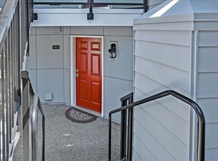 8515 244th St SW APT A2, Edmonds, WA 98026