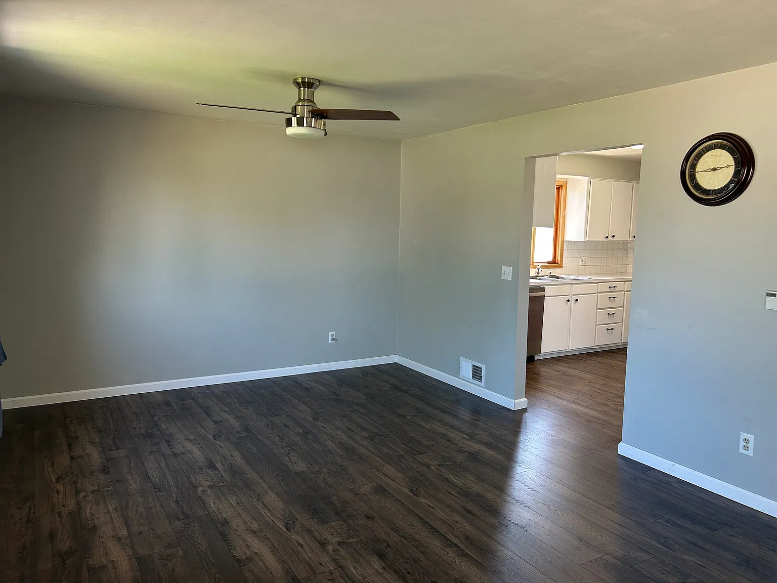 1218 S Wilbur Rd — Photo 2