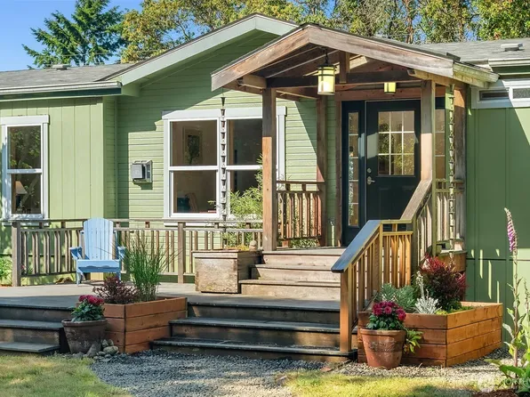 7459 SW 255th Street, Vashon, WA 98070