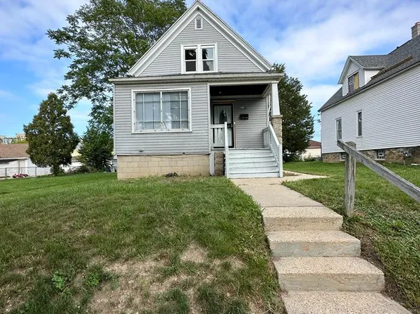 4028 N 24th St, Milwaukee, WI 53209