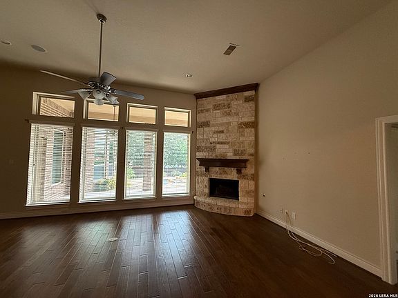3rd image of 8922 Rocky Ridge