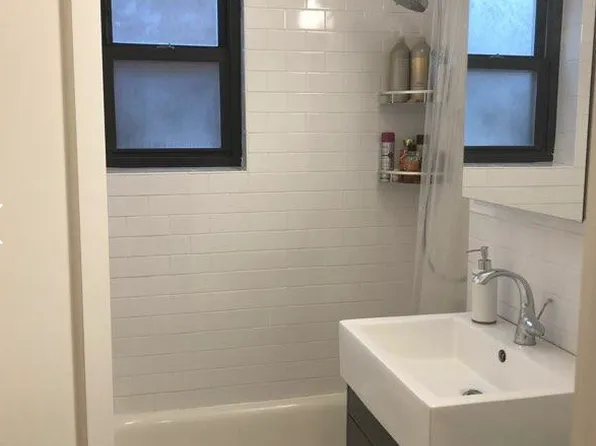 200 East 36th Street image 3 of 8