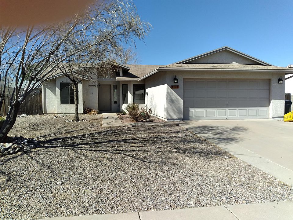 1st image of 2635 Canyon View Dr