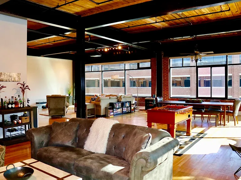 310 Arlington Ave #302 — Photo 8