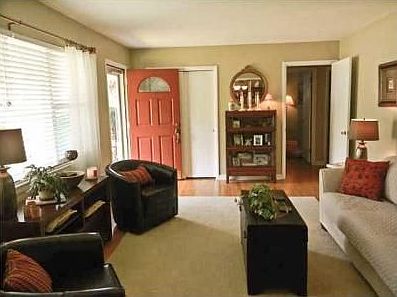 4th image of 624 Glen Ct
