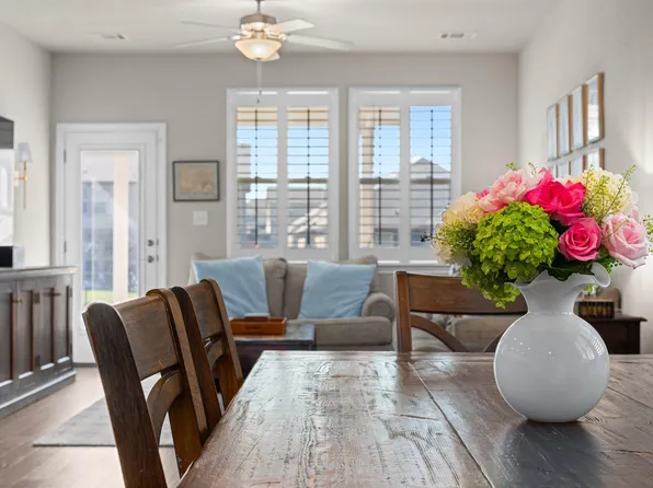 280 Pepperbark Loop, Buda, TX 78610