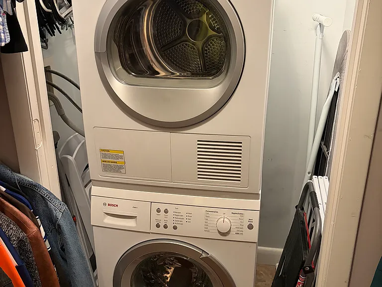 Bosch front-loading washer and dryer available in unit.