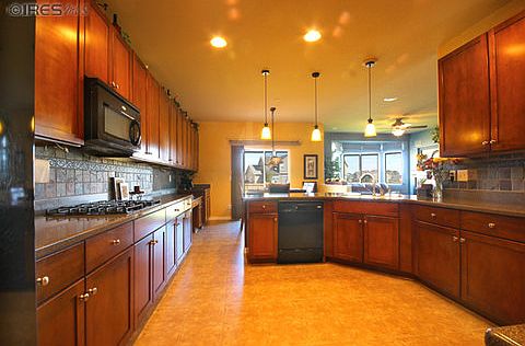 5th image of 1680 Aylesbury Ct
