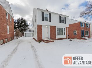 21406 Hillgrove Ave, Maple Heights, OH 44137