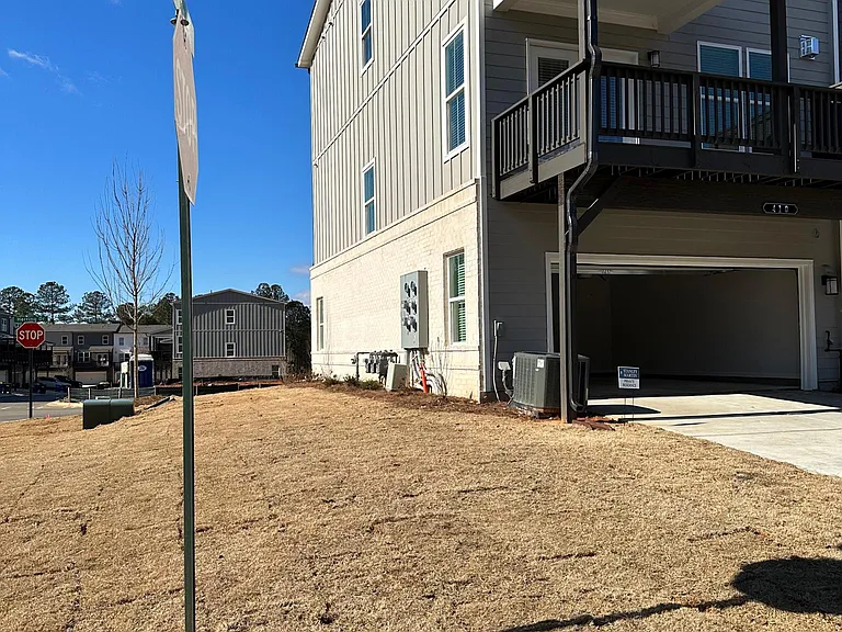 410 Herring Dr — Photo 26