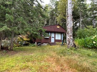 4 Gilbert Cir, Rangeley, ME 04970