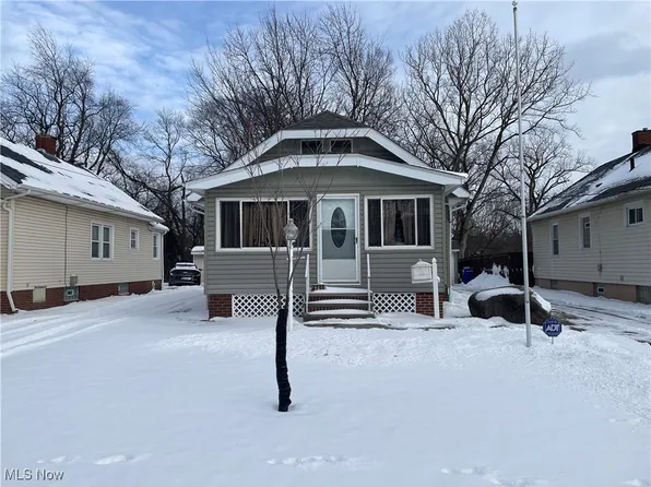 4299 W 17th St, Cleveland, OH 44109