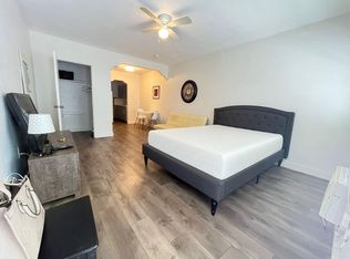 7630 Byron Ave APT 3, Miami Beach, FL 33141