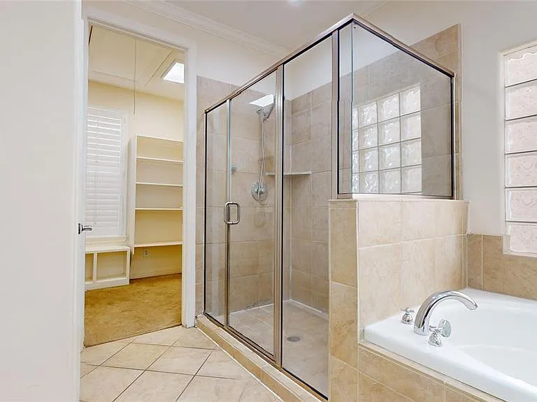 1502 Birdsall St — Photo 33