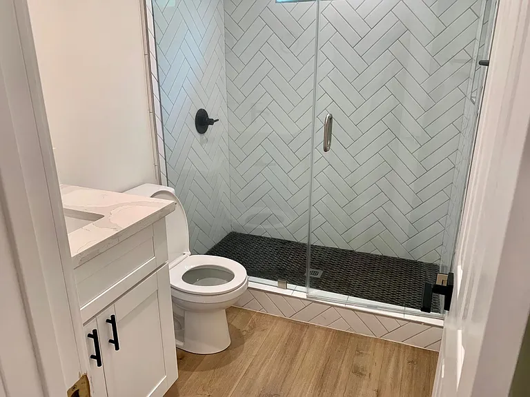 Maple Dr Apartments — Photo 10