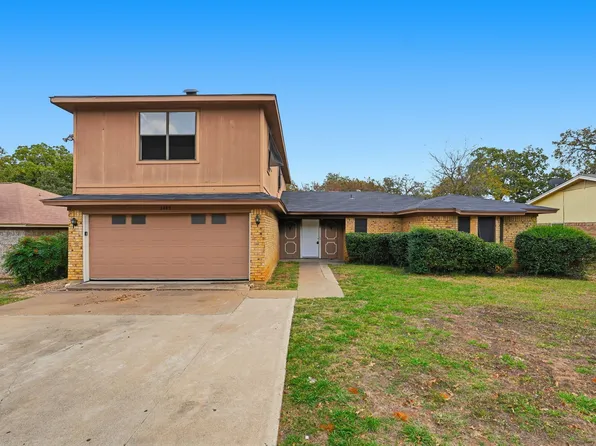 3409 Buckingham Dr, Arlington, TX 76015