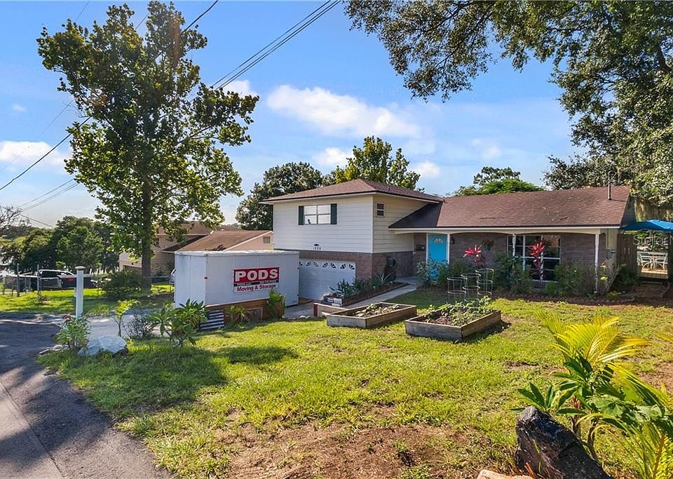 1st image of 1209 Dawn Dr