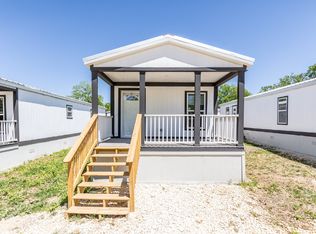 193 Live Oaks St #7, Medina, TX 78055