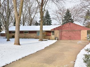 N68W14244 Marion Ct, Menomonee Falls, WI 53051