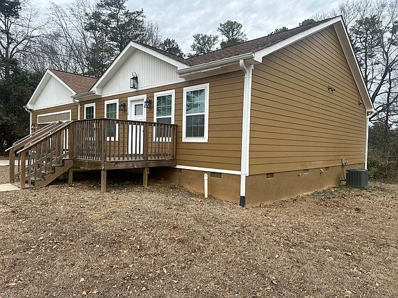 2nd image of 110 Kensington Dr