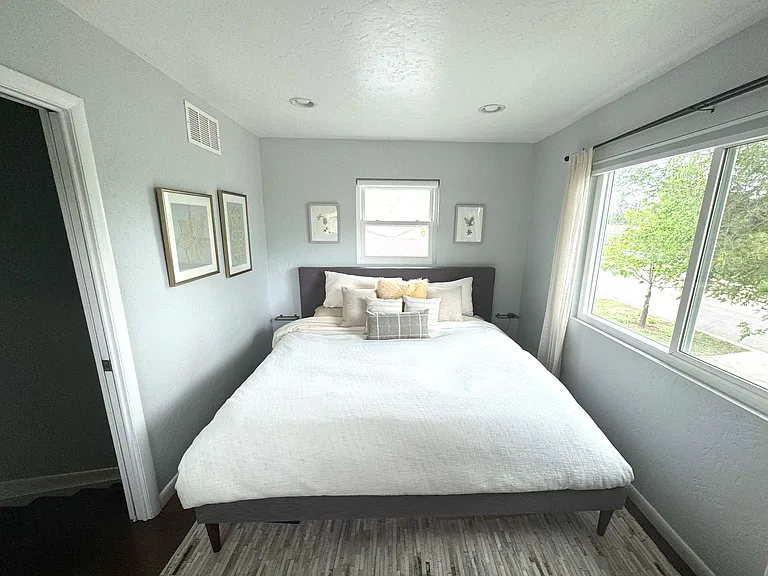 3808 N Steele St — Photo 12