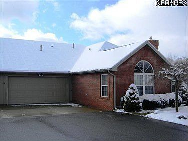 1st image of 175 Beau Chemin Ave