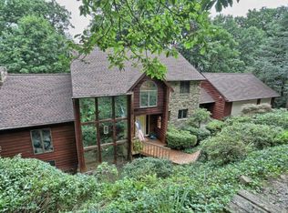 2609 Pennwood Rd, Lancaster, PA 17601