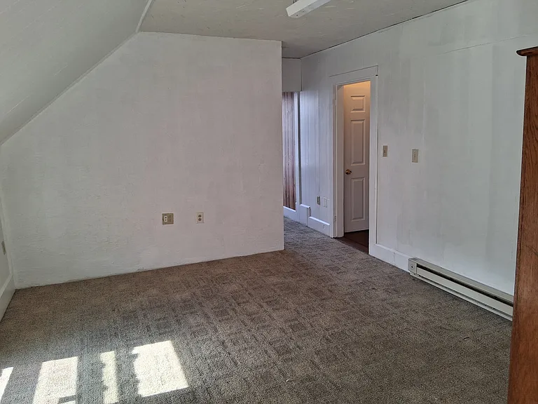 16 Barnum St #3 — Photo 7