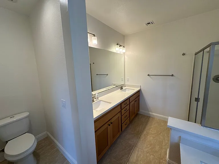 867 Hillcrest Dr — Photo 22