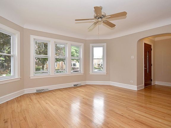 4th image of 3517 N Nordica Ave