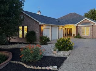 1220 Dorchester Dr, San Angelo, TX 76901