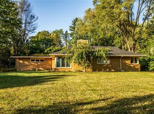 155 E Whipp Rd, Dayton, OH 45459