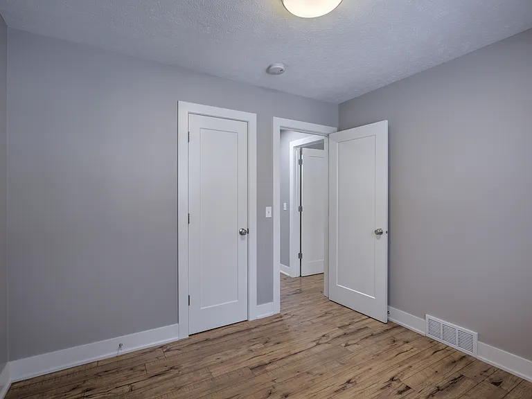13511 Schirra St — Photo 24