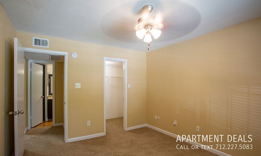 1st image of 237 Ashburnham Dr #2243