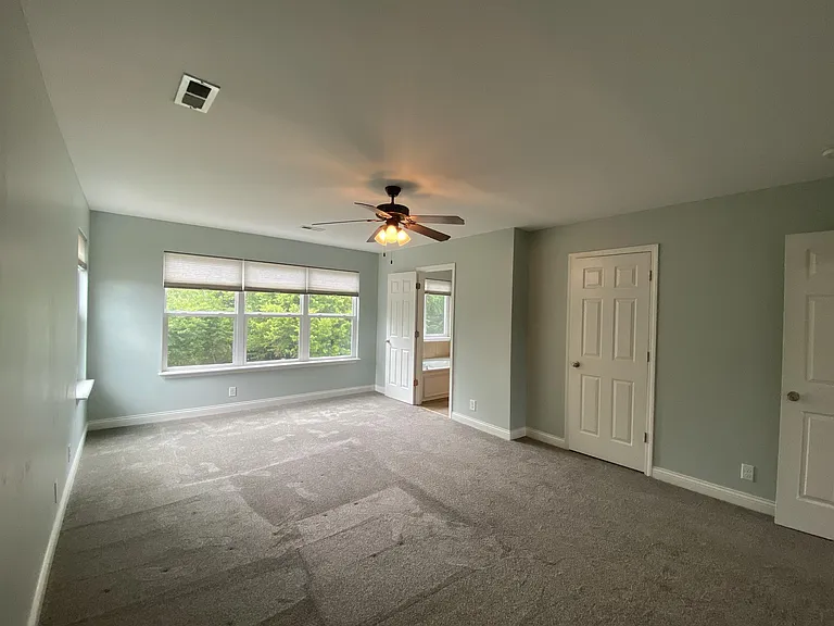 355 Vineland Place Dr — Photo 14