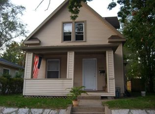 1135 Bissell St, South Bend, IN 46617
