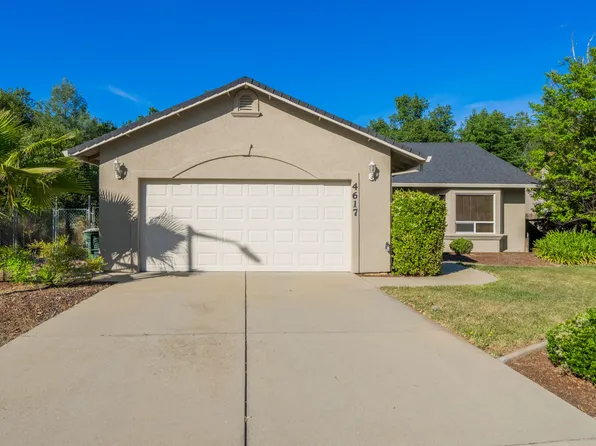 4617 Lofty Oak Dr, Redding, CA 96002