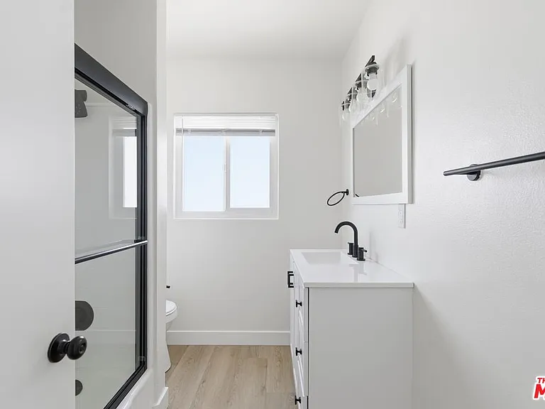 3401 Ocean Park Blvd #104 — Photo 9
