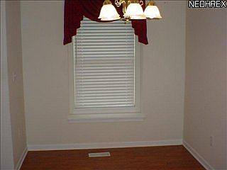 5th image of 127 Waters Way Dr Unit 27