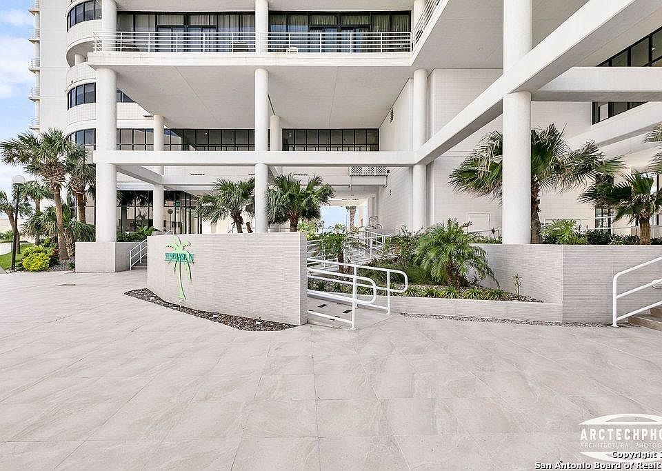 1st image of 1000 Padre Blvd #306