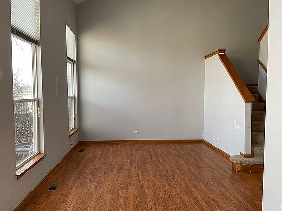 4th image of 133 Lilac Ln