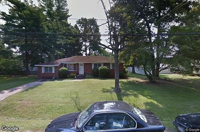 1st image of 3809 Magnolia Dr