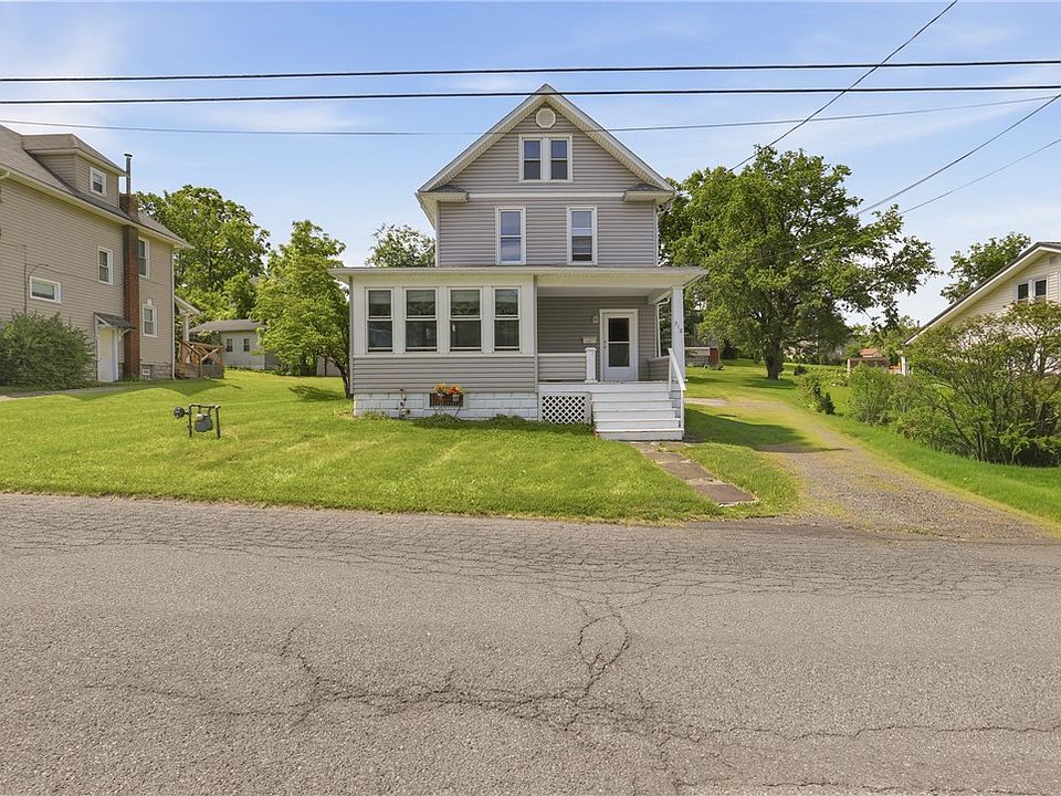 1st image of 218 Beechwood St