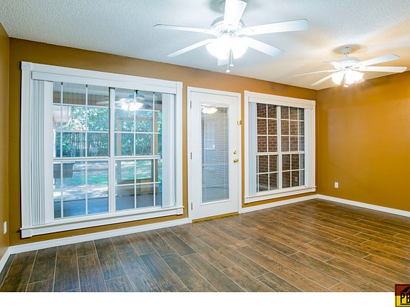 5th image of 6801 Cedar Lake Dr