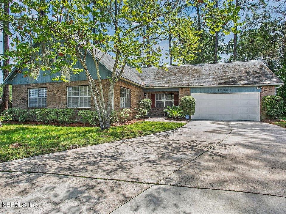 1st image of 10643 Ballestero Ct