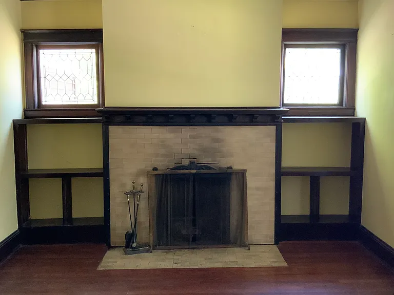 4157 Davenport St — Photo 3