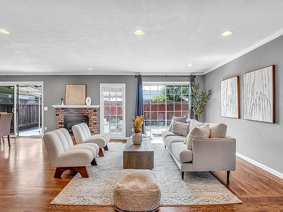 2nd image of 600 Virginia Dr