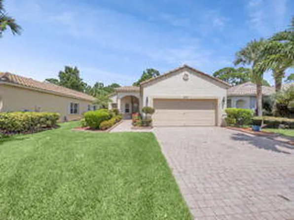 312 NW Alana Avenue, Port St Lucie, FL 34986
